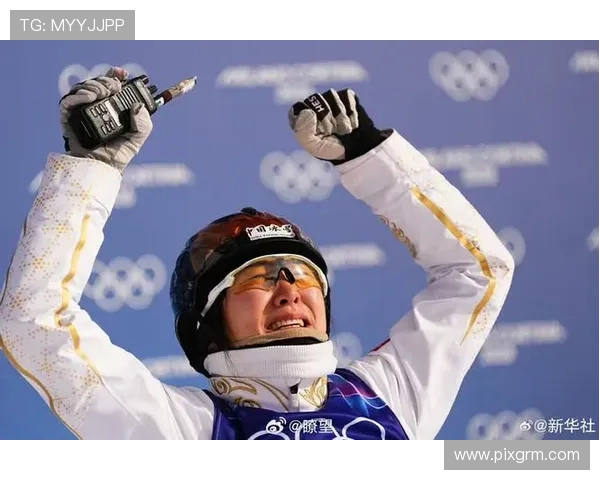 徐梦桃卫冕中国队再添金铜辉煌